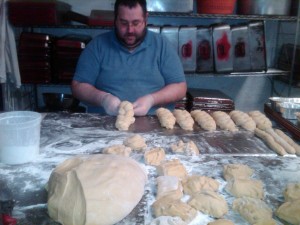 Successful owner and head baker of Solash Challah Bakery, Laizer Solash produces and delivers 100 to 1,000 challot per week to homes throughout Far Rockaway and the Five Towns.