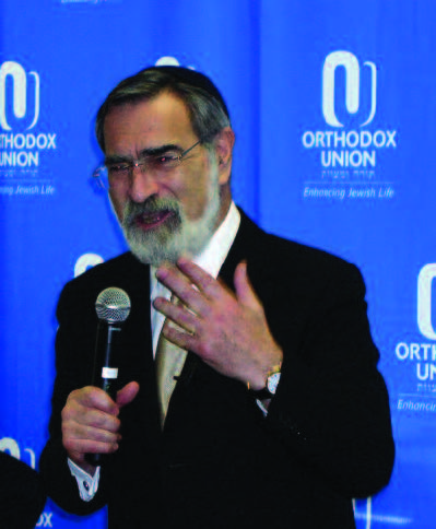 Rabbi Jonathan Sacks speaking at the OU.
