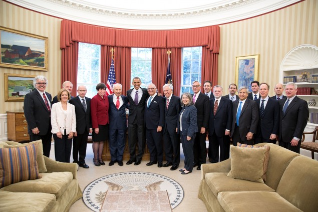 OU Executive Vice President Allen Fagin (front row, fourth from the right) joined other Jewish community leaders for a meeting in the Roosevelt Room at the White House this past June with President Barack Obama and Israel’s former President Shimon Peres.  Official White House photo by Pete Souza 