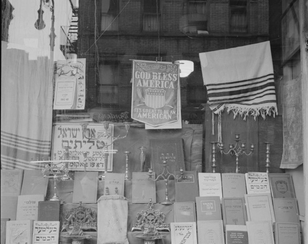 A Judaica shop on Broome Street, New York, 1942. Courtesy of the Library of Congress, Prints and Photographs Division